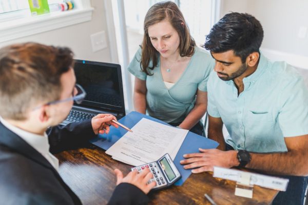 A couple applying for a mortgage